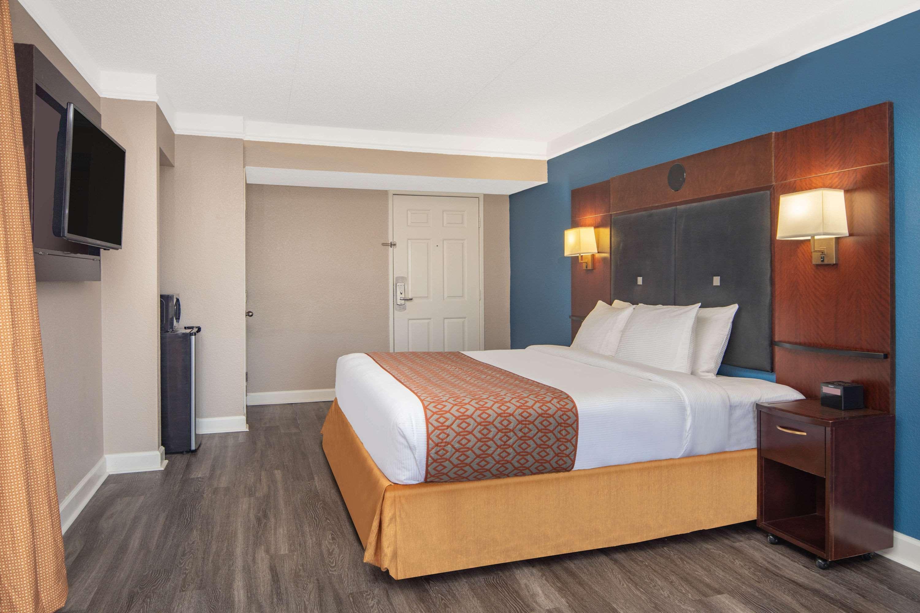 Budget & Atlanta Stadium 3* Marietta